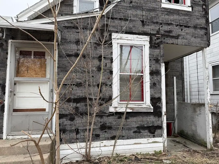 3156 N 6th St, Milwaukee, WI 53212 - #2