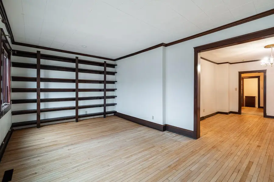 3156 S Kinnickinnic Ave, Milwaukee, WI 53207 - #3