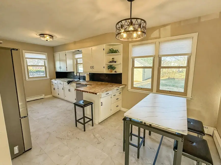 1230 Losey Blvd, La Crosse, WI 54601 - #2