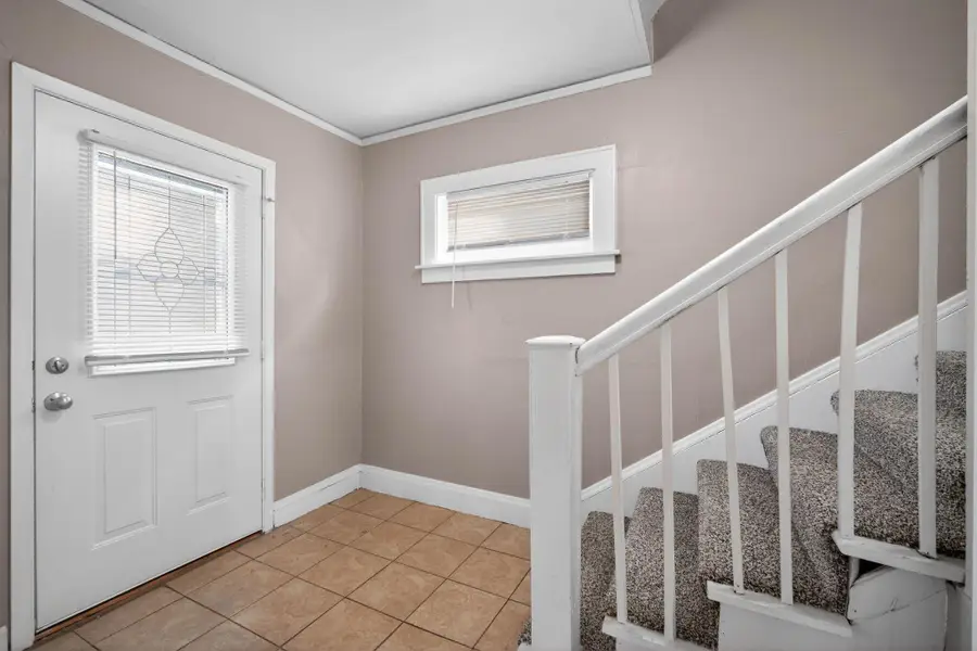 2402 N 54th St, Milwaukee, WI 53210 - #3