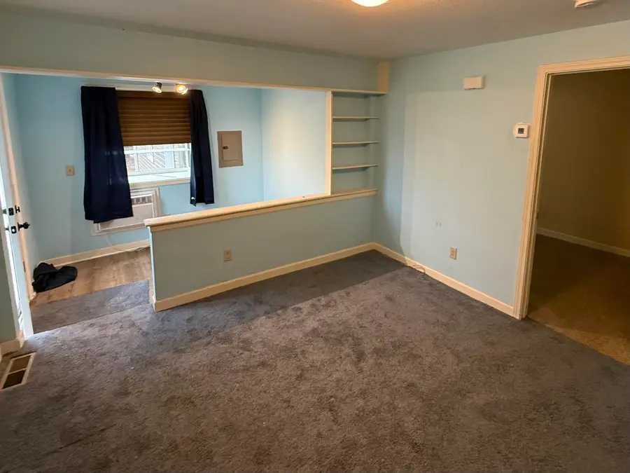 3740 S 92nd St, Milwaukee, WI 53228 - #3