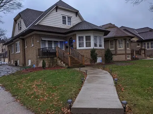 2978 N 54th St, Milwaukee, WI 53210