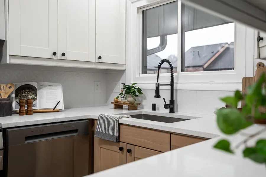 3929 W College Ave, Franklin, WI 53221 - #2