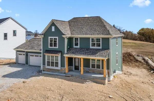 801 Viewpoint Dr, Waukesha, WI 53188