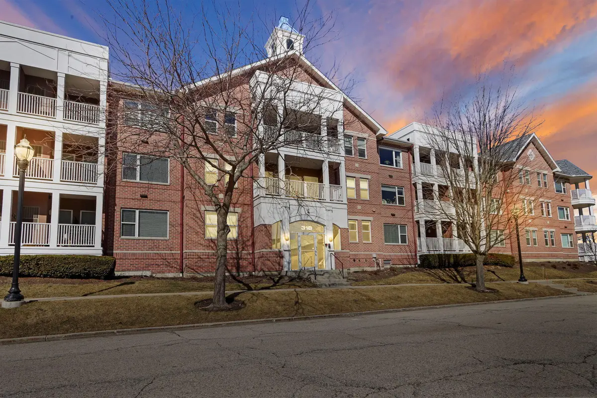 318 57th St, Kenosha, WI 53140 - #1