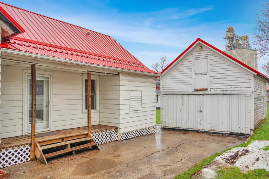 906 Center St, Wilton, WI 54670 - #2