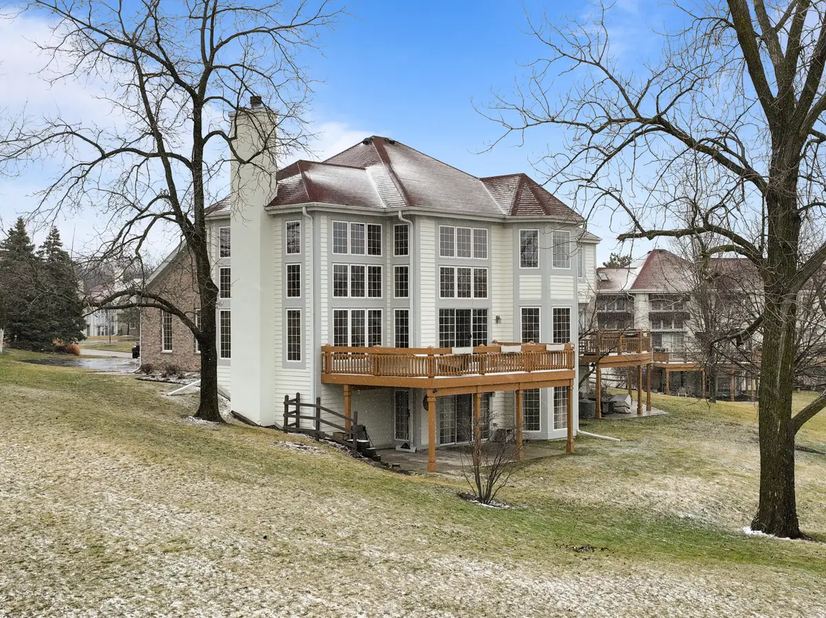 1492 Highland Dr, Geneva, WI 53147 - #1