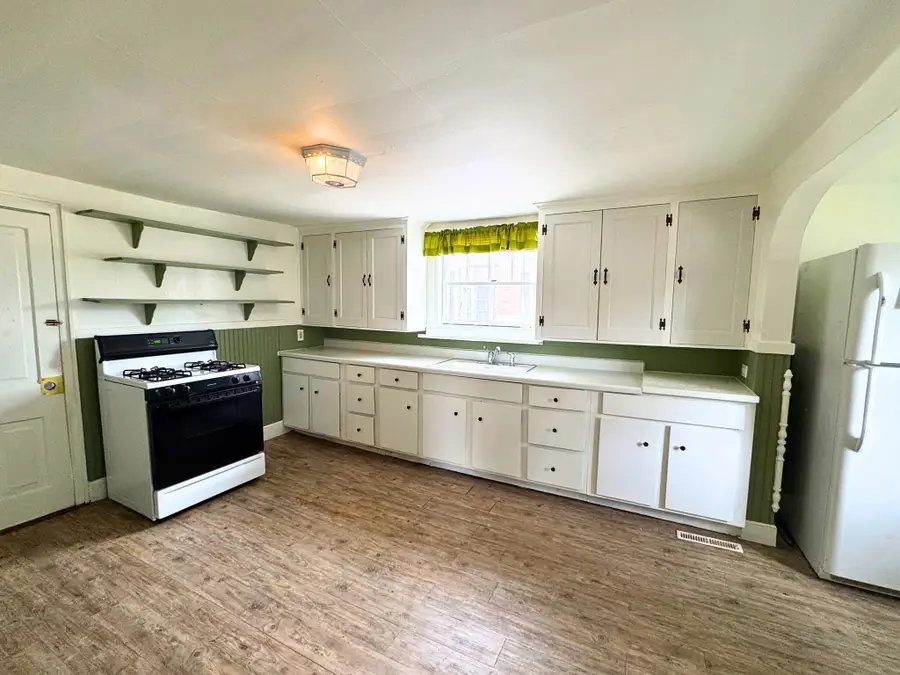 1316 Erie St, Racine, WI 53402 - #3