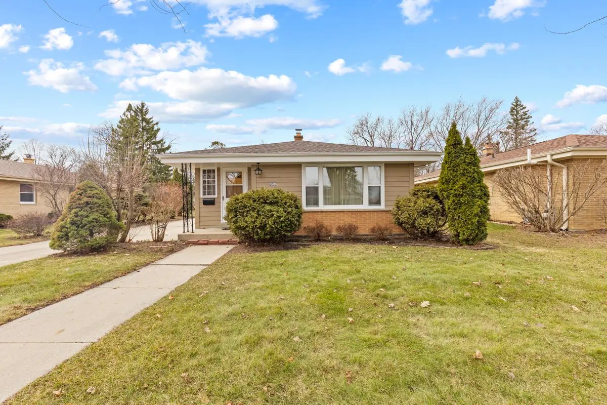 6061 S 19th St, Milwaukee, WI 53221 - #1