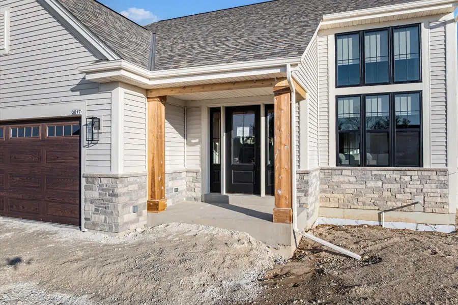 3817 White Oak Way, Waukesha, WI 53188 - #2