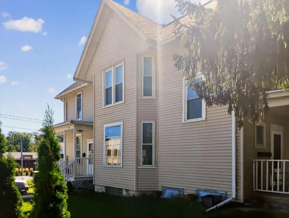 202 S School St, Mayville, WI 53050 - #1