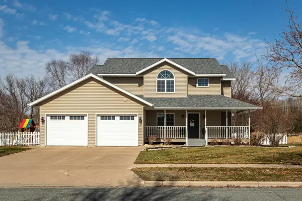 2421 Krause Rd, Onalaska, WI 54650