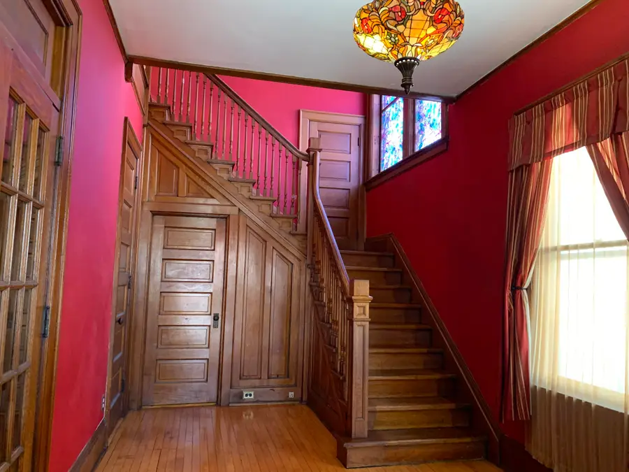 743 S 25th St, Milwaukee, WI 53204 - #2