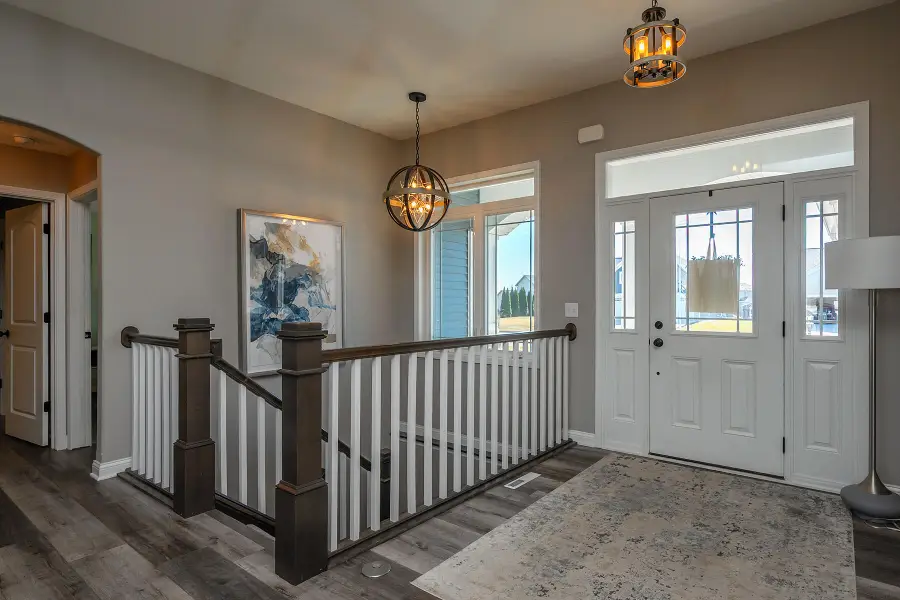 738 Willow Bend Dr, Waterford, WI 53185 - #2