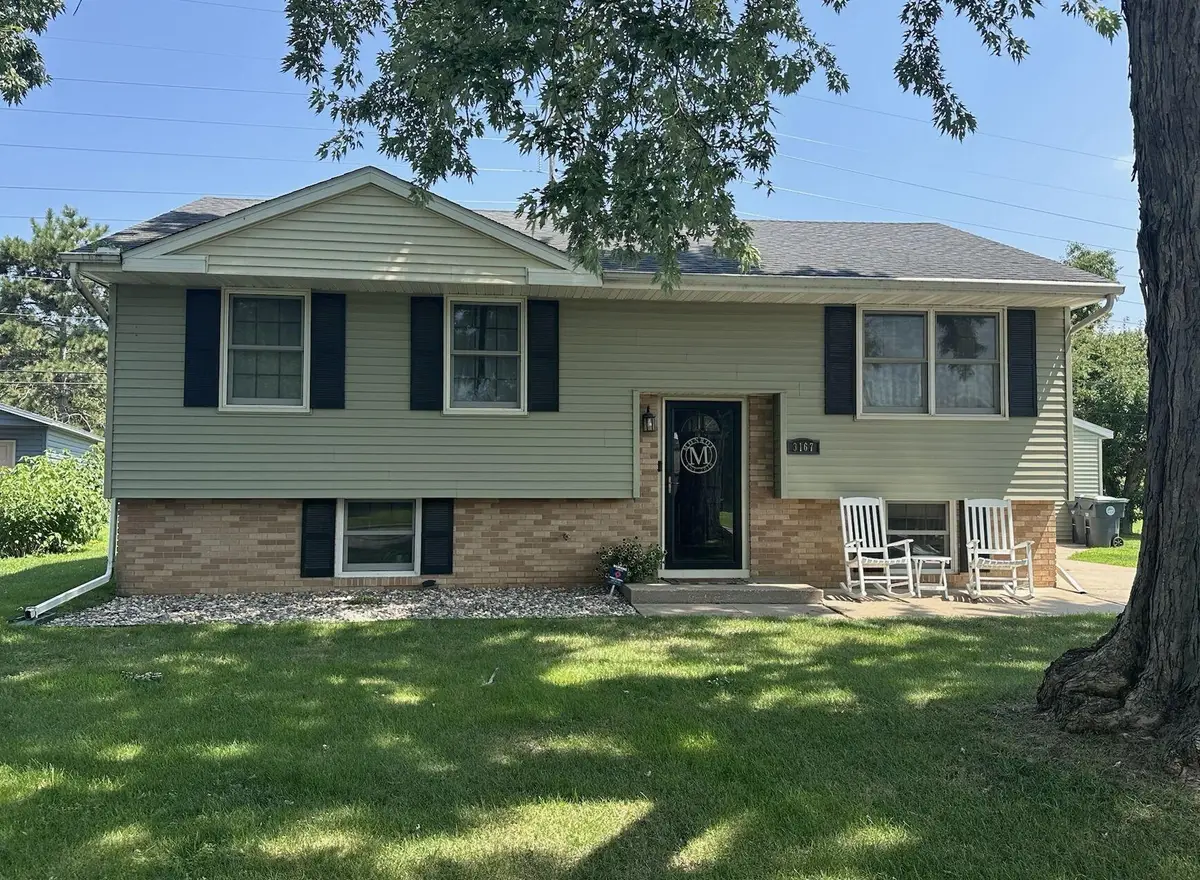 3167 31st St S, La Crosse, WI 54601 - #1