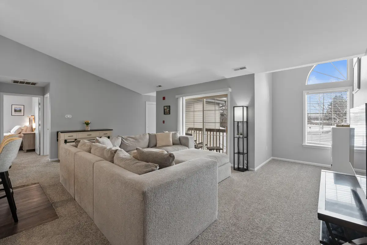 9374 W Loomis Rd, Franklin, WI 53132 - #1