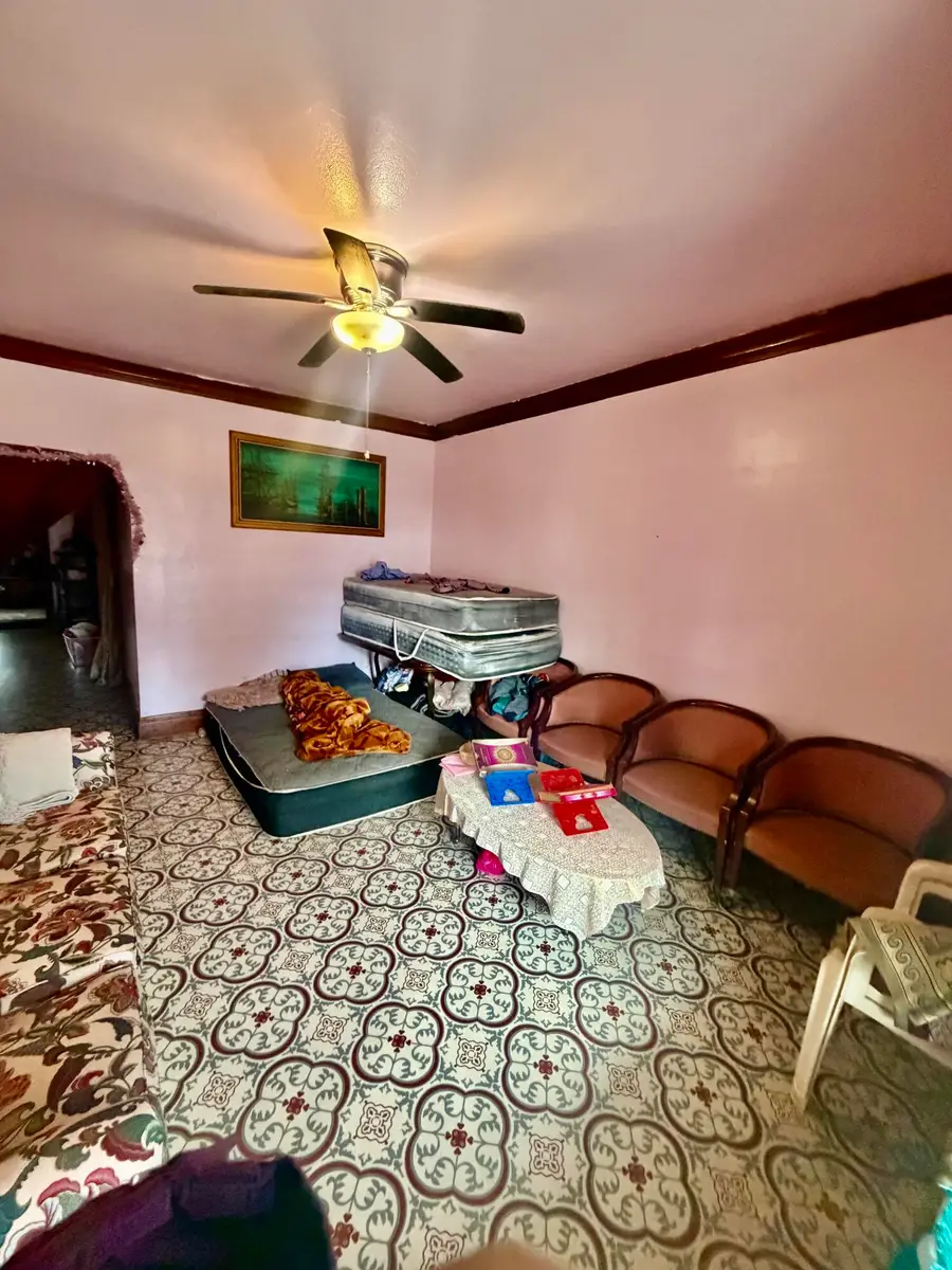 2415 S 9th St, Milwaukee, WI 53215 - #2