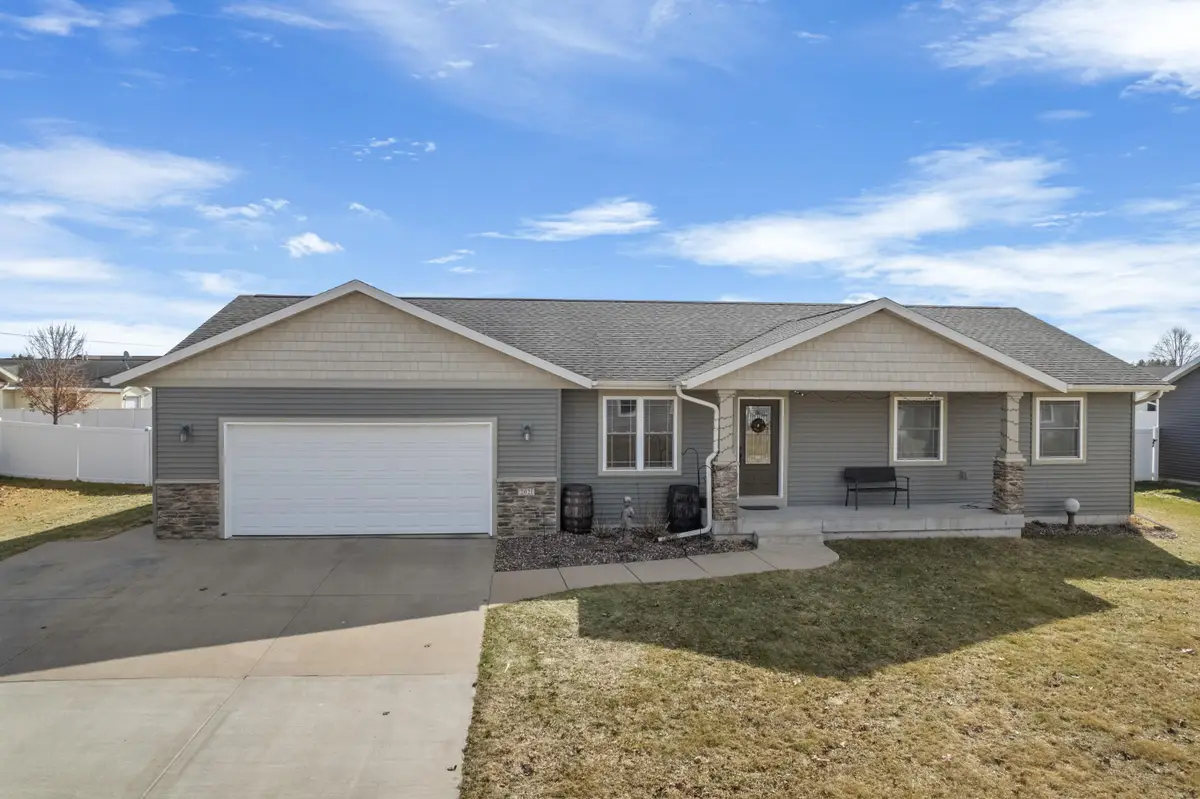 2021 Cedarwood Ave, Sparta, WI 54656 - #1