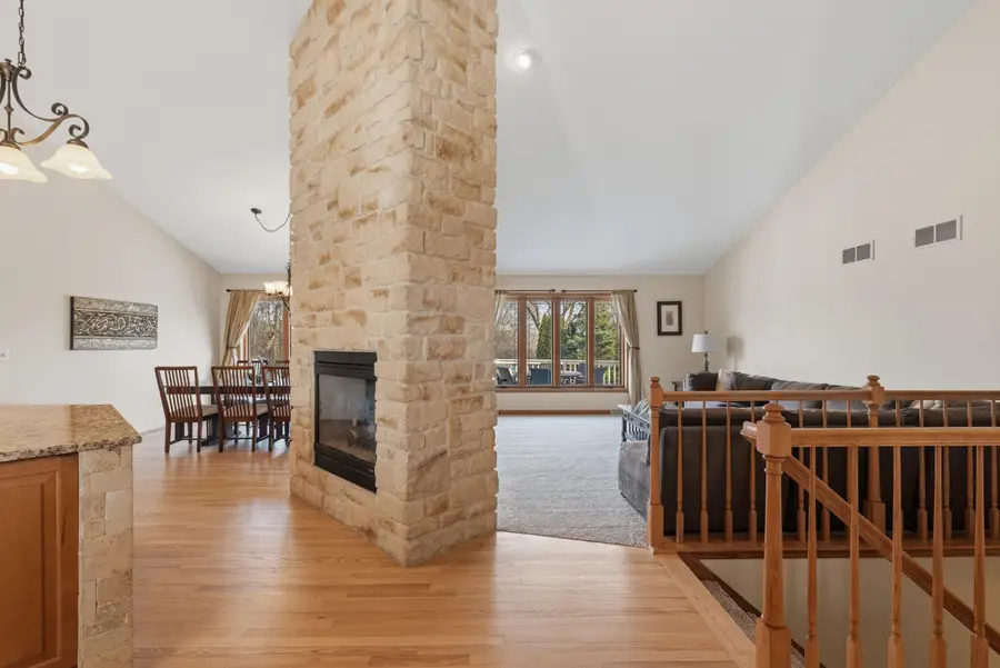 6180 S Preston Ln, New Berlin, WI 53151 - #3