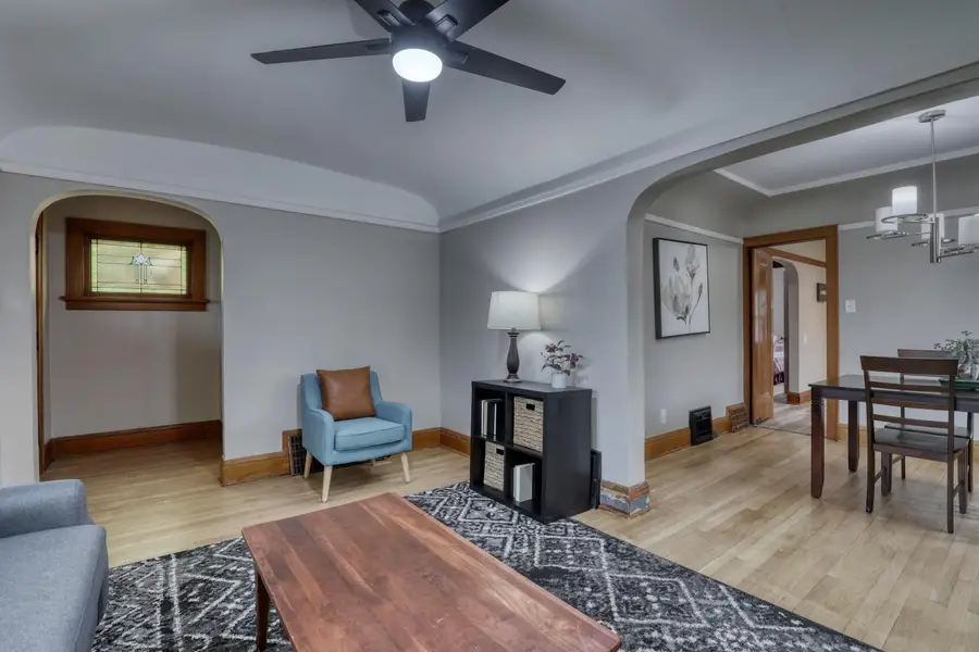 2338 S 98th St, West Allis, WI 53227 - #2