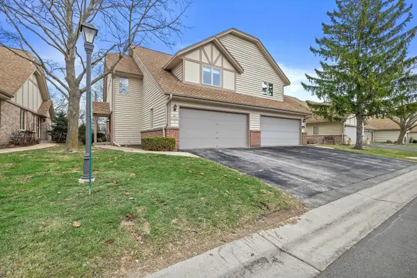 N34W23866 Grace Ave, Pewaukee, WI 53072