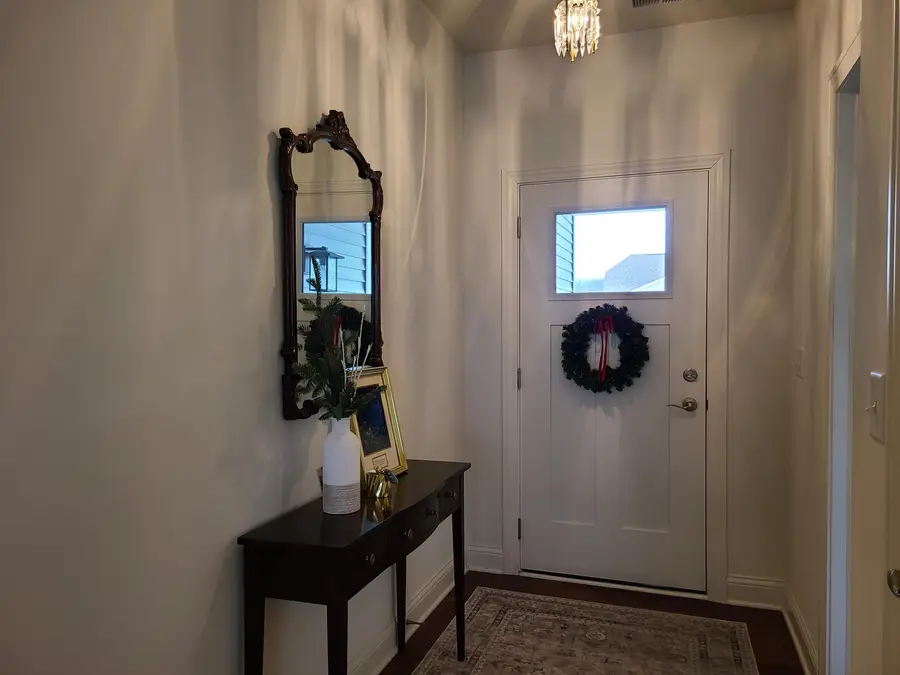 643 Cadence Cir, Lake Geneva, WI 53147 - #2