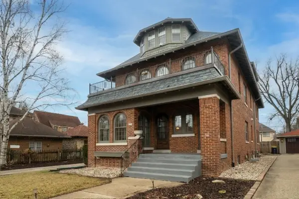 3915 N Downer Ave, Shorewood, WI 53211
