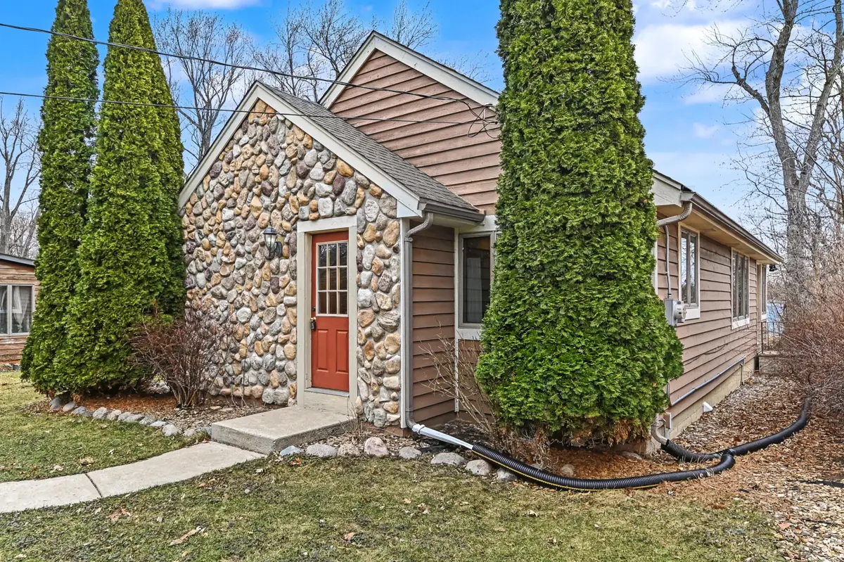 7307 West View Dr, Wind Lake, WI 53185 - #1