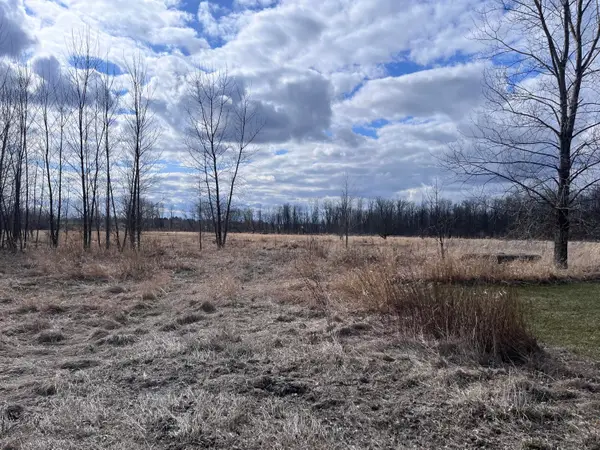 Lt1 Joseph Rd, Manitowoc, WI 54220