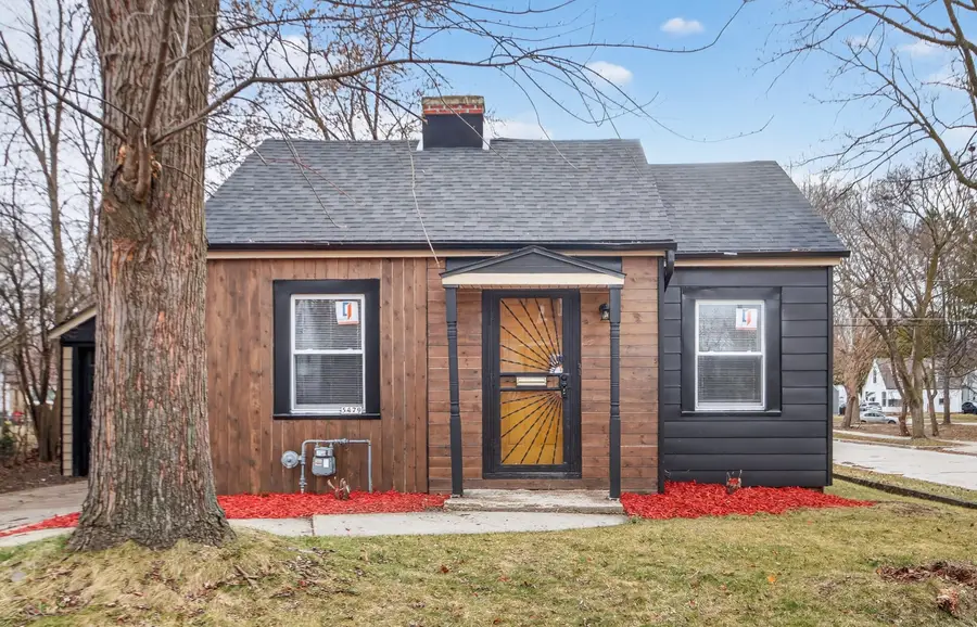5479 N 53rd St, Milwaukee, WI 53218 - #2