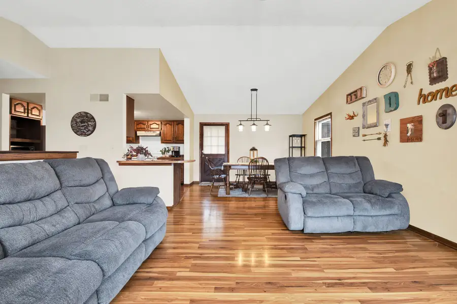 601 Labaree St, Watertown, WI 53094 - #3