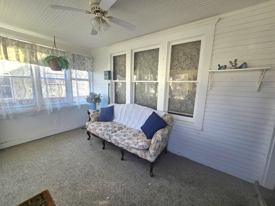 1007 71st St, Kenosha, WI 53143 - #3