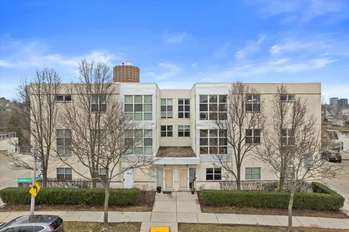 2146 N Commerce St, Milwaukee, WI 53212 - #1
