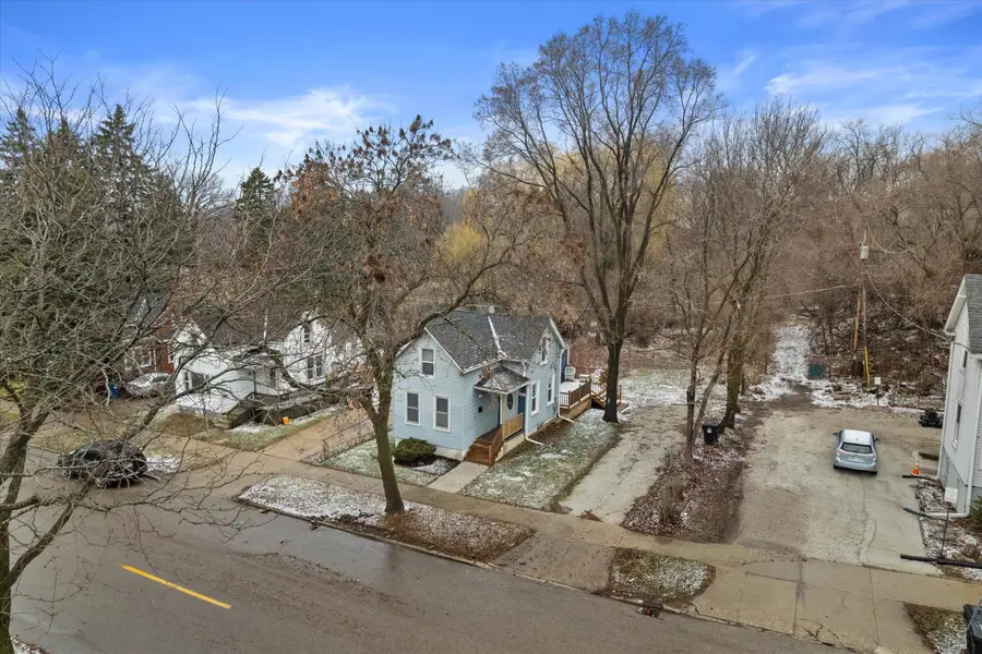 1610 Liberty St, Racine, WI 53404 - #2