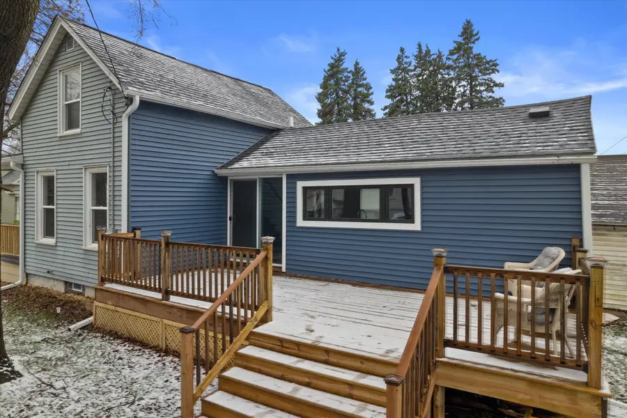 1610 Liberty St, Racine, WI 53404 - #3