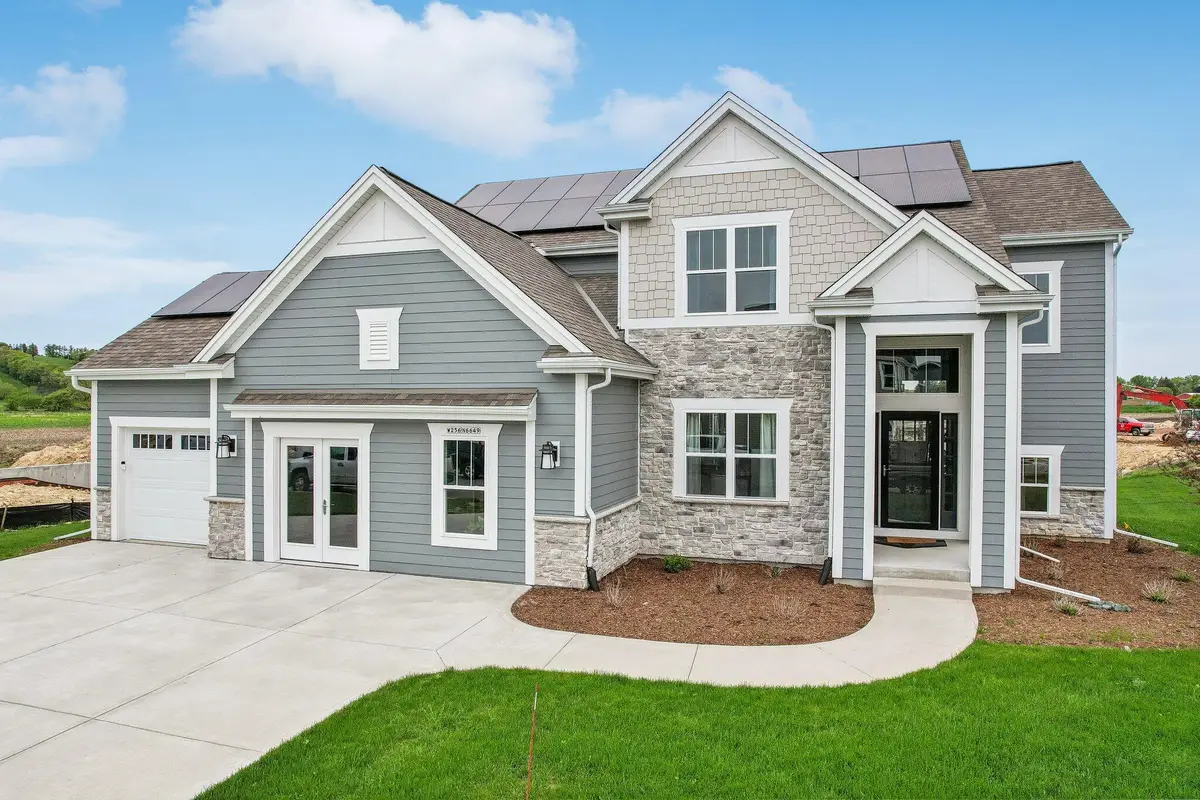 W256N6649 Beaver Creek Ln, Sussex, WI 53089 - #1