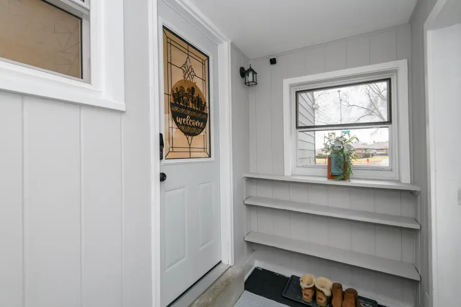 4157 S 20th St, Milwaukee, WI 53221 - #3