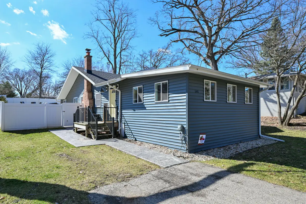 W145 Hilltop Rd, Bloomfield, WI 53128 - #1