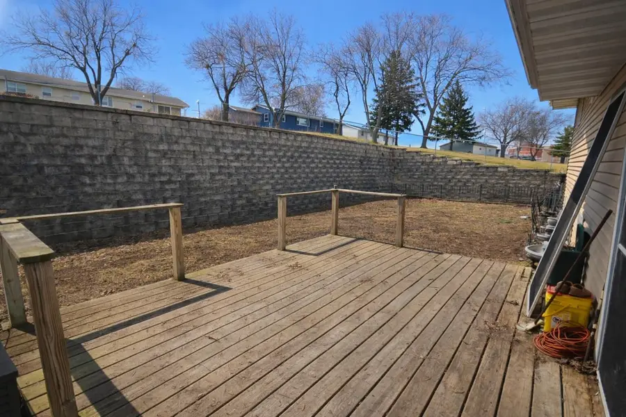 124 S Concord Ave, Watertown, WI 53094 - #2