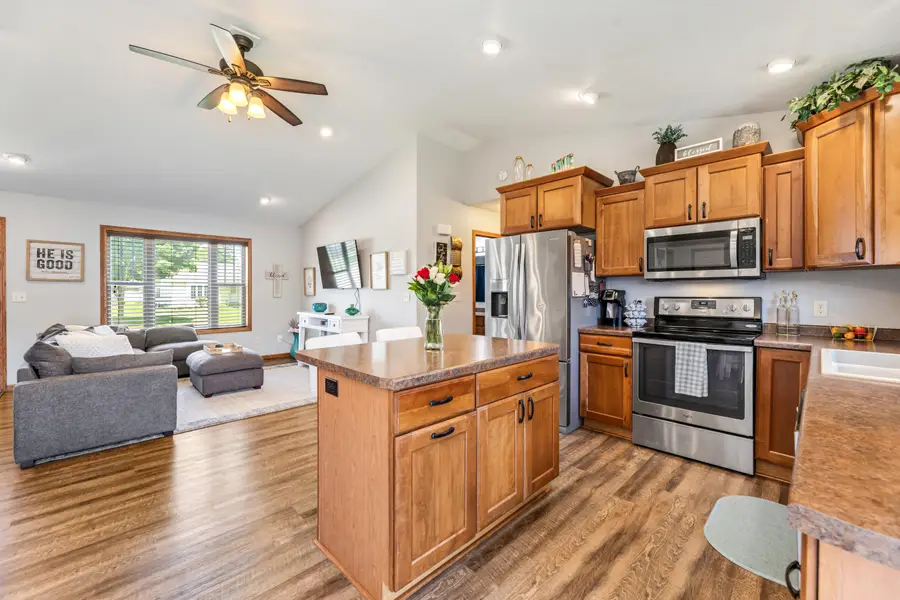 1655 Clearview Dr, Sparta, WI 54656 - #2