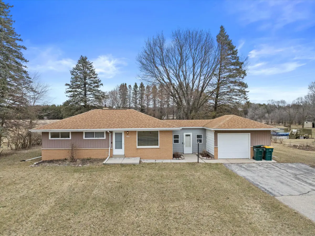 1846 County Highway A, Farmington, WI 53090 - #1