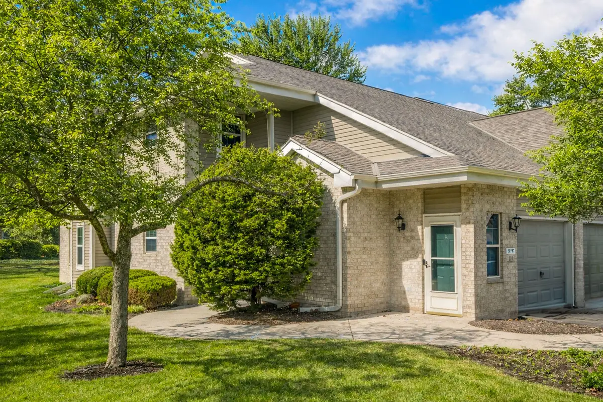 18645 Emerald Dr, Brookfield, WI 53045 - #1