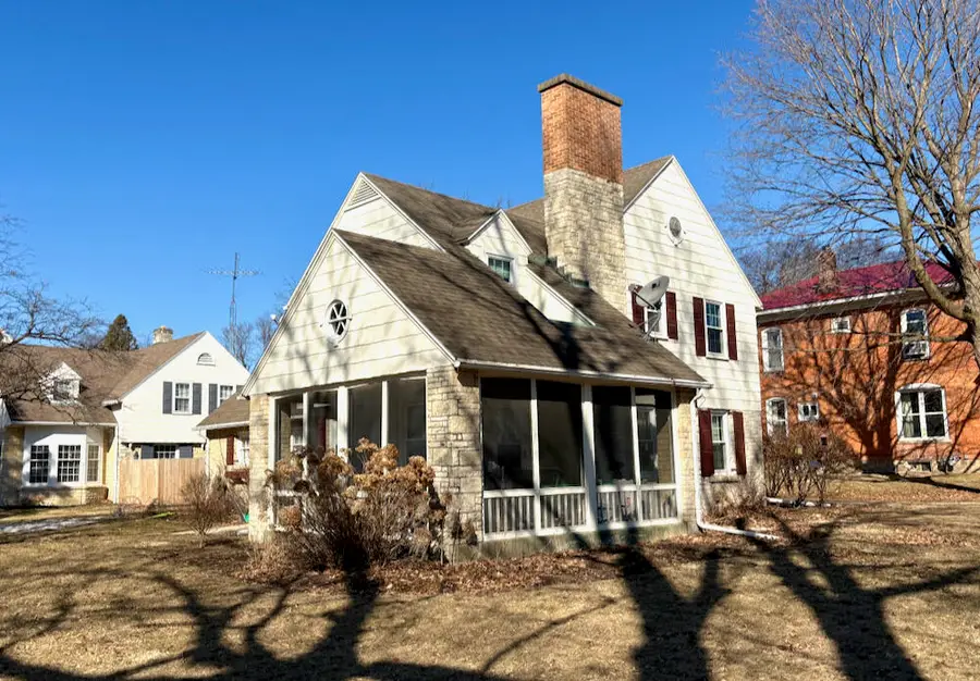 12 E Rockwell St, Elkhorn, WI 53121 - #2