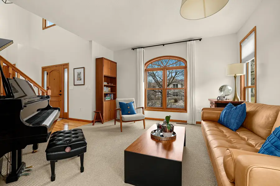 867 Olympic Dr, Onalaska, WI 54650 - #3