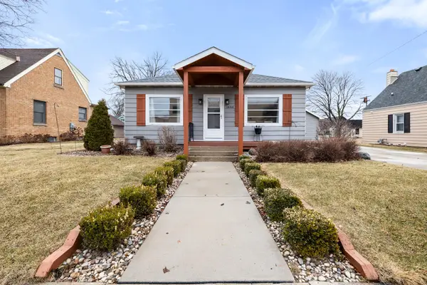 1444 Bilgo Ln, Kewaskum, WI 53040