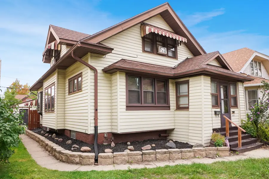 1205 S 74th St, West Allis, WI 53214 - #2