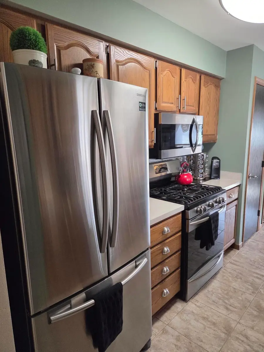 5215 67th St, Kenosha, WI 53142 - #3