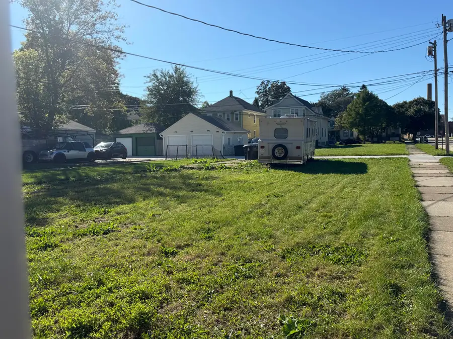 1444 Blake Ave, Racine, WI 53404 - #3