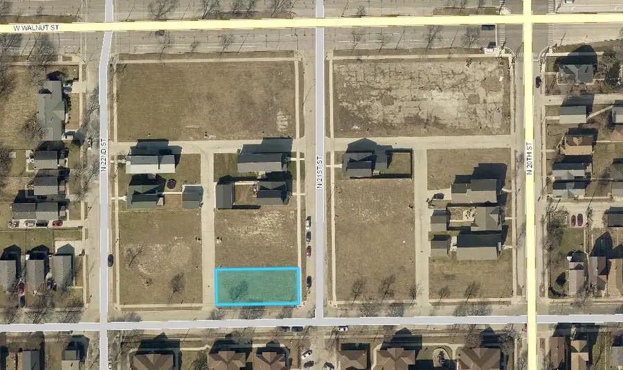 1607 N 21st St, Milwaukee, WI 53205 - #2