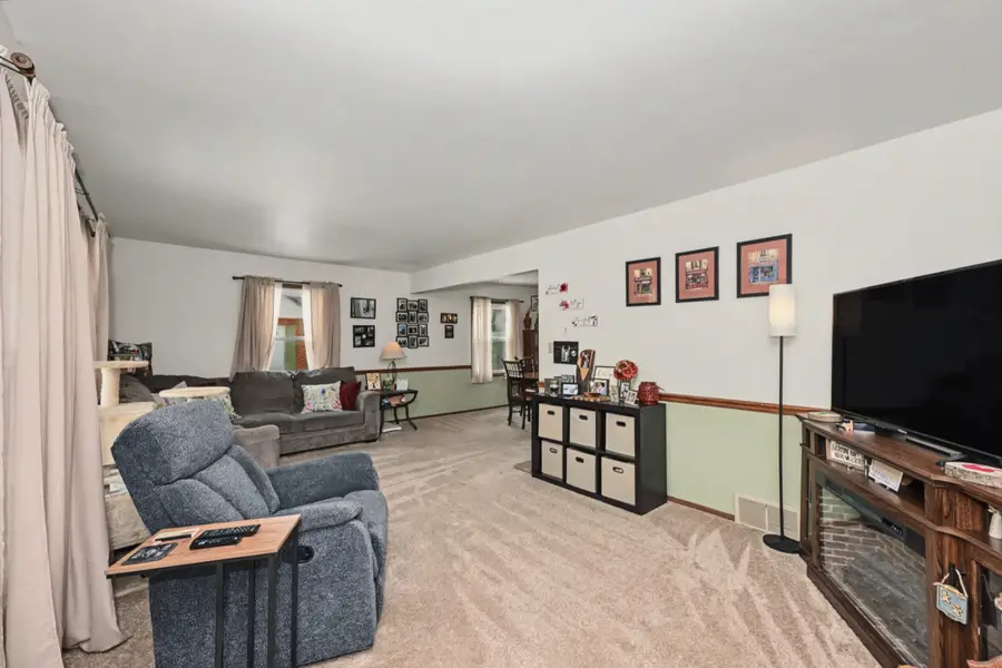 3125 91st St, Sturtevant, WI 53177 - #3